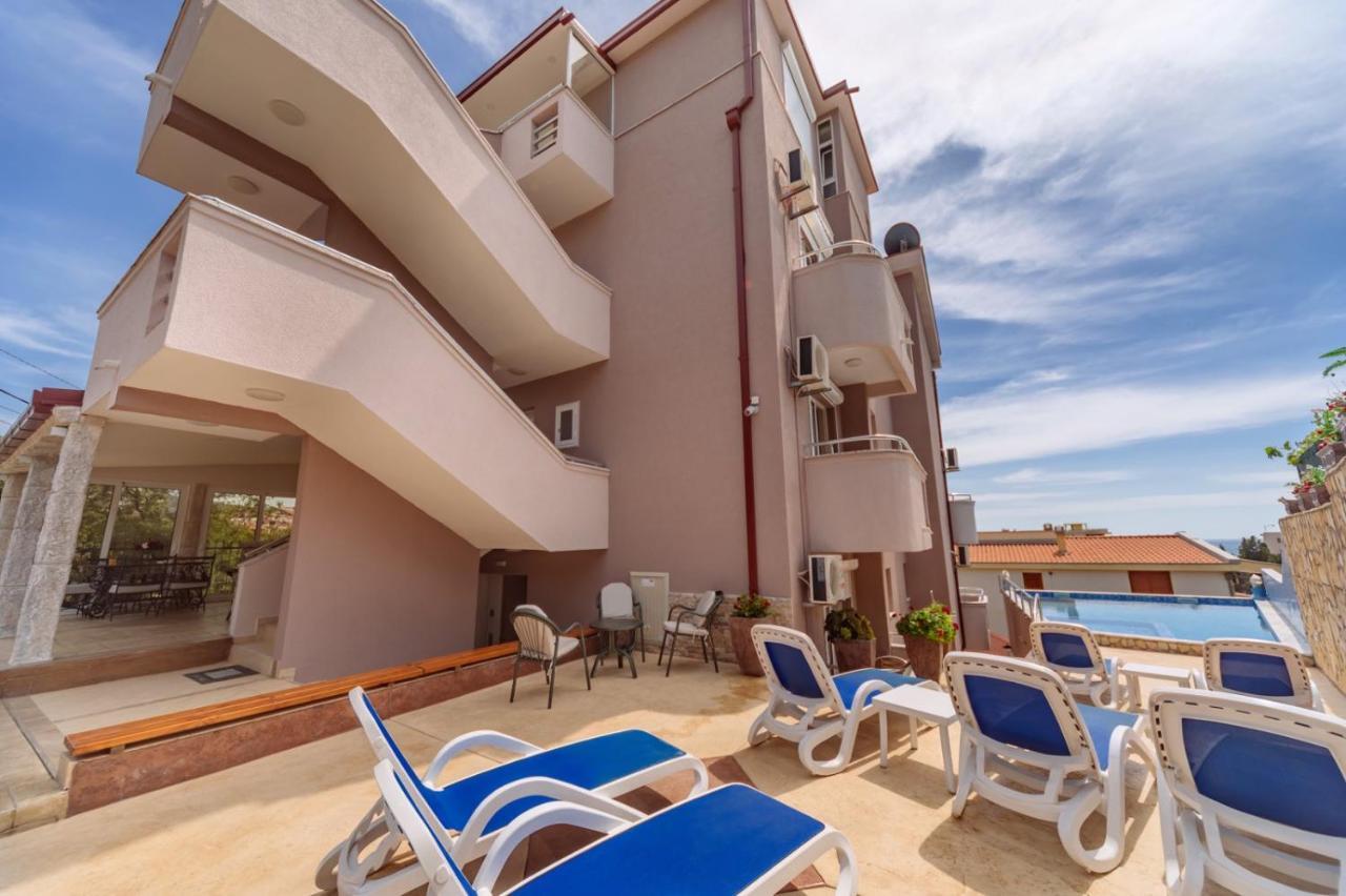 Ani Apartmani Dobra Voda Zewnętrze zdjęcie